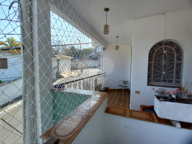 Sobrado à venda com 3 quartos, sendo 1 suíte,  em Horto, São Paulo, SP