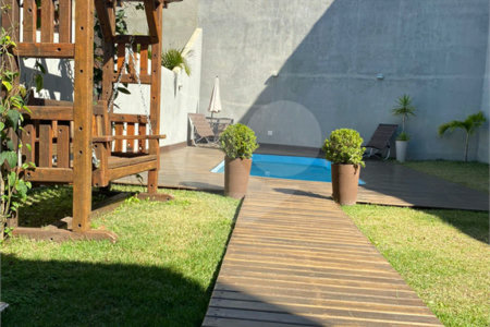 Sobrado à venda com 3 suítes em Jardim Paulista, Atibaia, SP