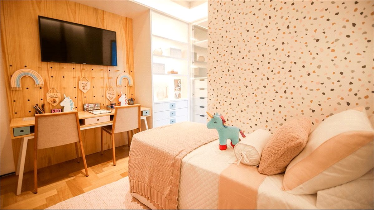 Apartamento à venda com 4 quartos, sendo 3 suítes, em Perdizes, São Paulo, SP
