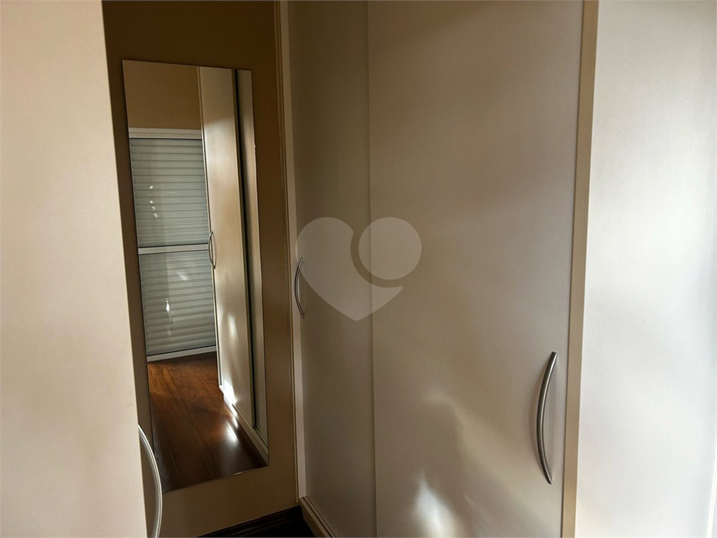 Casa à venda com 4 quartos, sendo 2 suítes, em Vila Aparecida, Itapetininga, SP