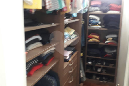 Apartamento à venda com 3 quartos, sendo 2 suítes, em Campo Belo, São Paulo, SP