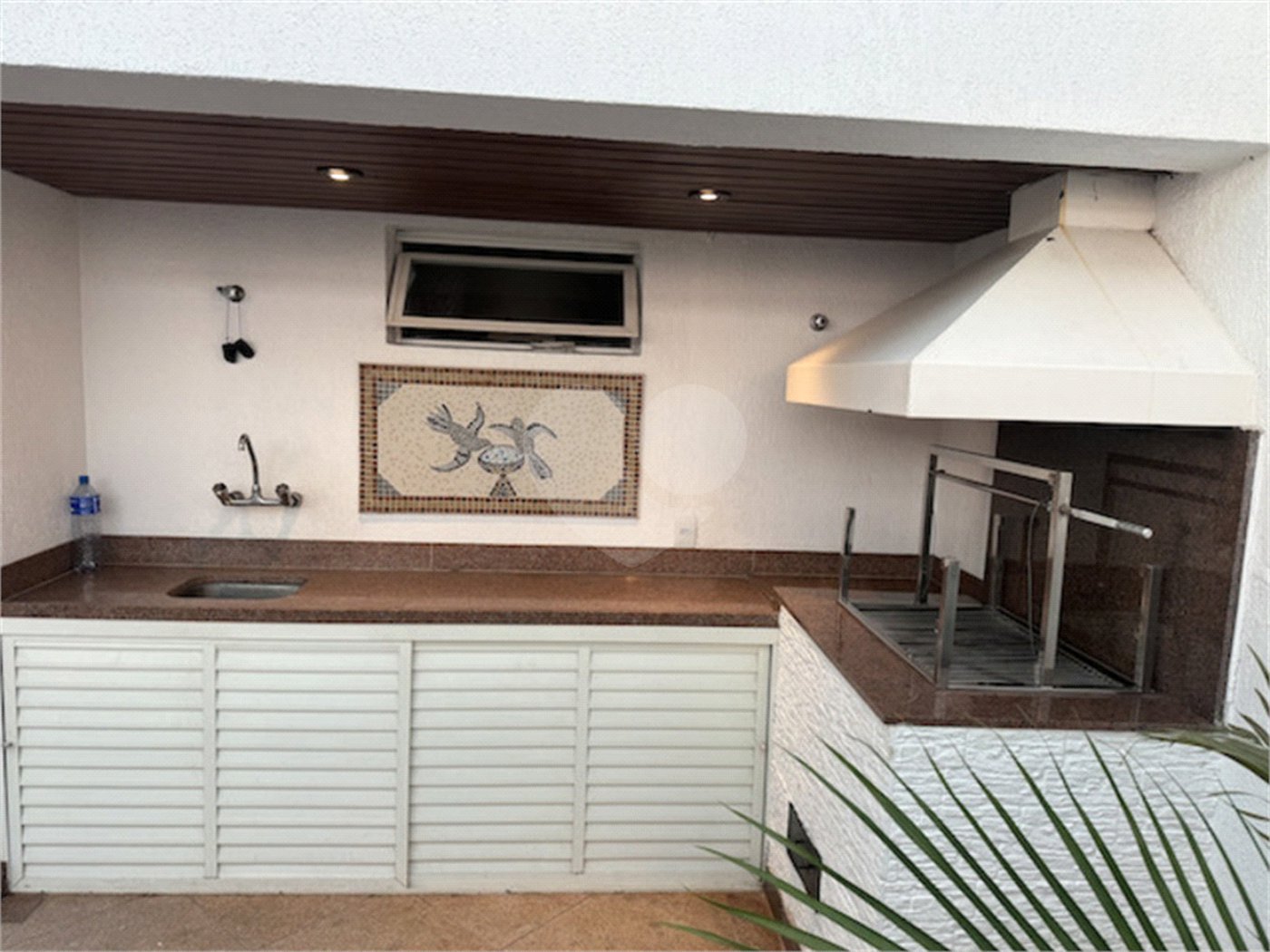 Cobertura à venda ou para alugar com 5 quartos, sendo 4 suítes, em Santo Amaro, São Paulo, SP