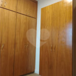 Sobrado à venda com 3 quartos, sendo 1 suíte, em Vila Paulista, São Paulo, SP