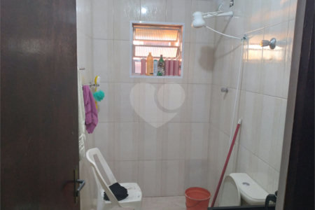 Sobrado à venda com 2 quartos em Parque Residencial Casa Branca, Suzano, SP