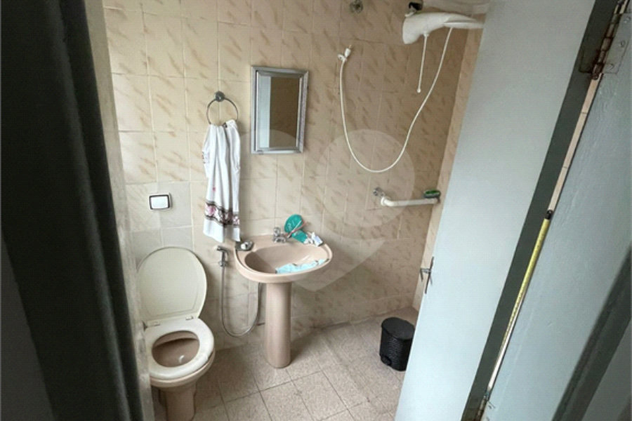 Casa Térrea à venda com 5 quartos em Vila Medeiros, São Paulo, SP