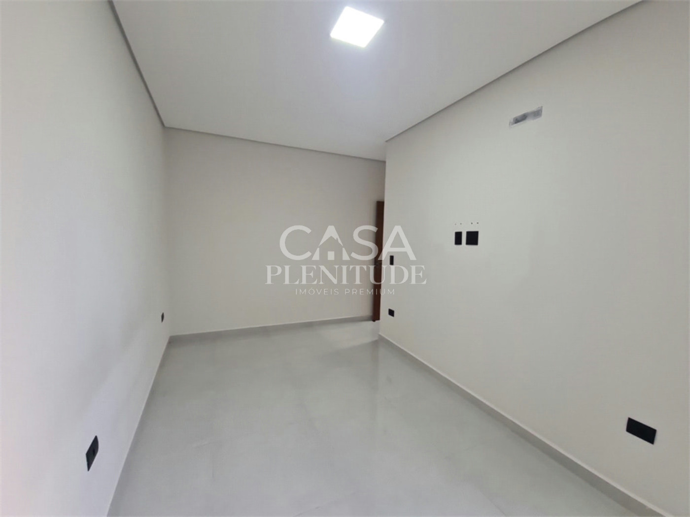 Casa em condomínio à venda com 3 quartos, sendo 1 suíte,  em Jardim Novo Horizonte, Sorocaba, SP