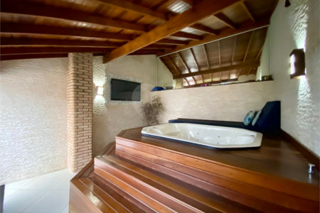 Sobrado à venda com 3 quartos, sendo 2 suítes, em Vila Maria Alta, São Paulo, SP