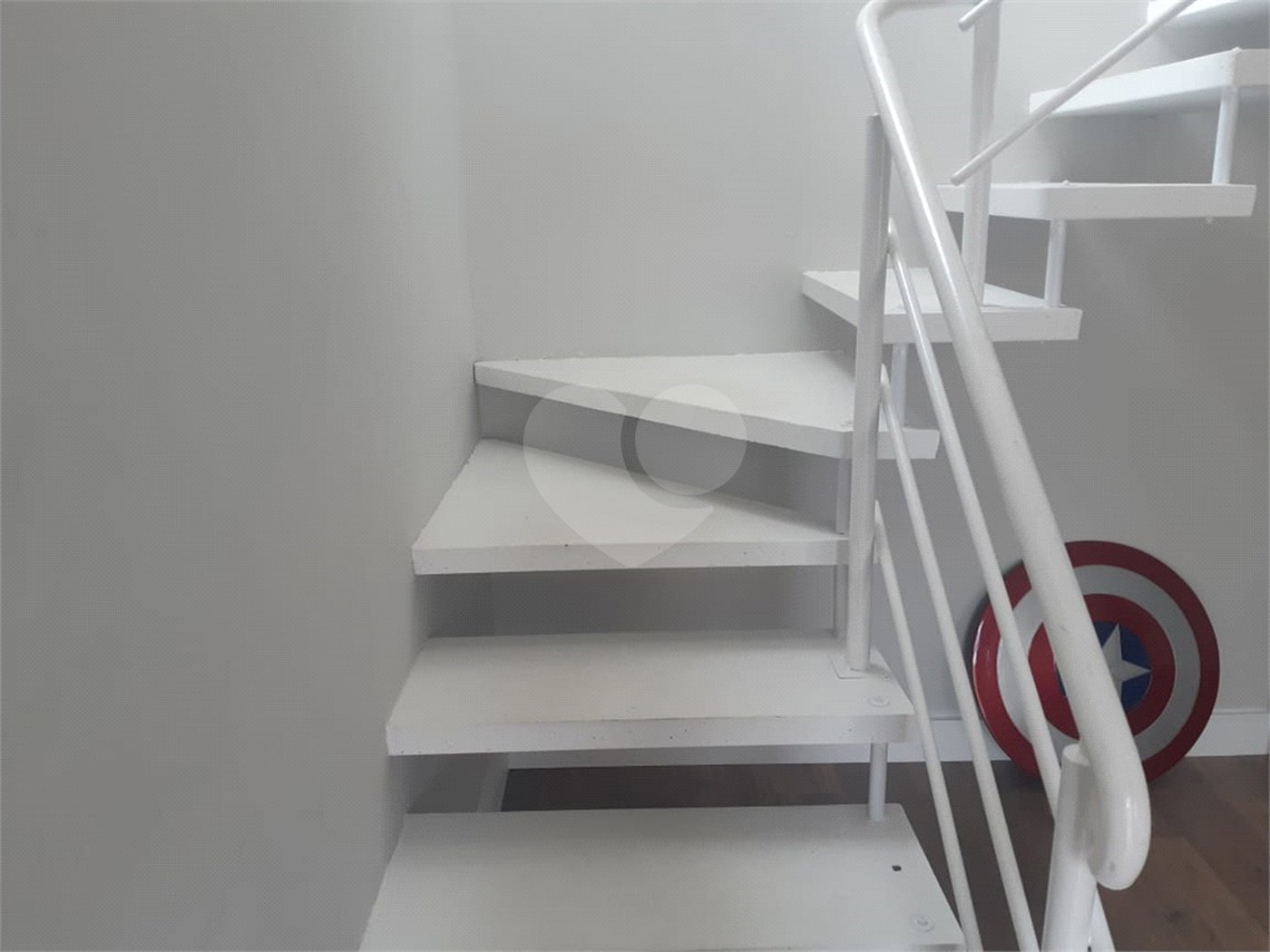 Sobrado à venda com 2 quartos, sendo 1 suíte,  em Vila Amorim, Suzano, SP