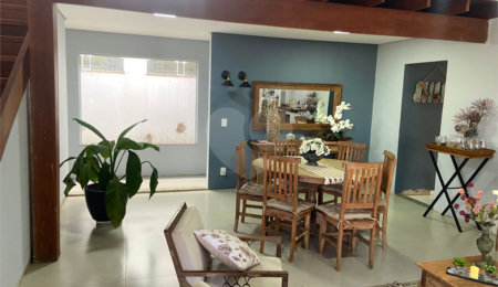 Casa à venda com 2 suítes em Jardim Aclimação, Araraquara, SP