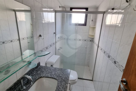 Apartamento à venda ou para alugar com 3 quartos, sendo 1 suíte,  em Vila Pompéia, São Paulo, SP