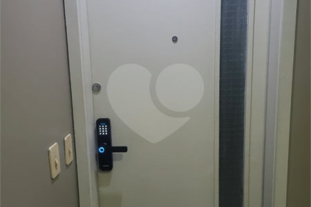 Apartamento à venda com 2 quartos, sendo 1 suíte, em Barra da Tijuca, Rio de Janeiro, RJ