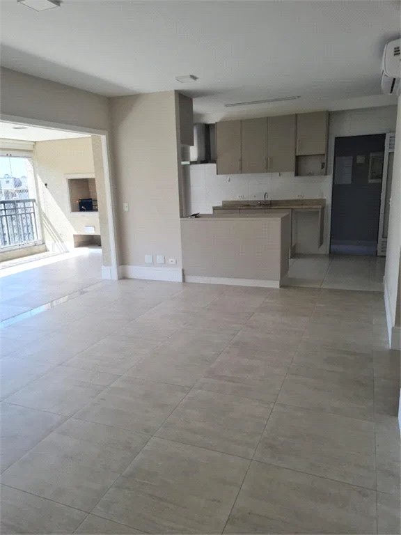 Apartamento à venda com 4 quartos, sendo 3 suítes, em Vila Andrade, São Paulo, SP