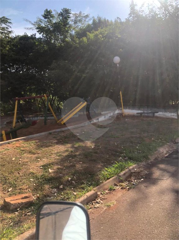 Apartamento no Romeu Santini.