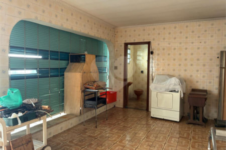 Casa à venda com 3 quartos, sendo 1 suíte,  em Vila Galvão, Guarulhos, SP