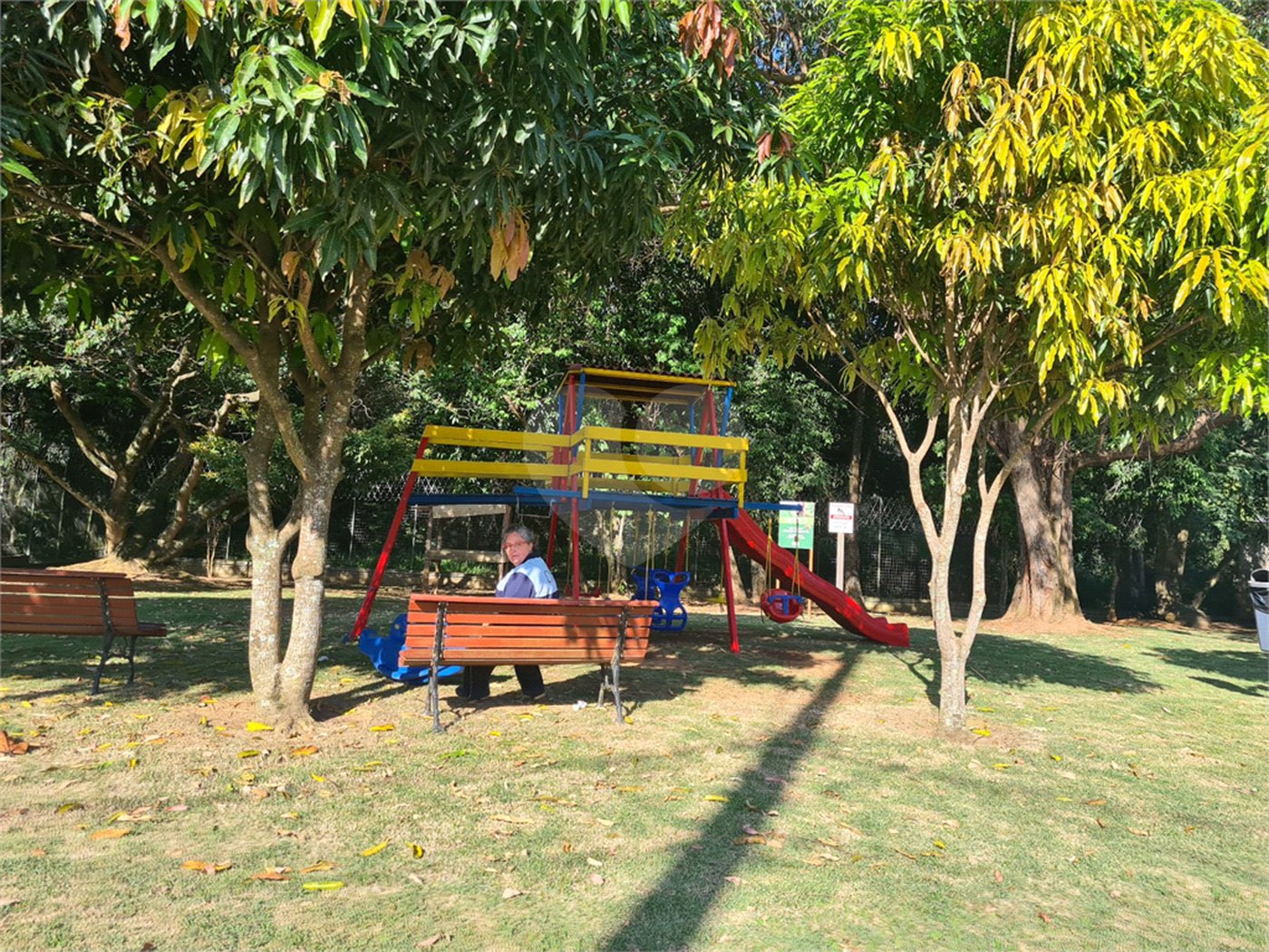 Casa à venda com 3 suítes no condomínio Reserva dos Vinhedos, Louveira - SP
