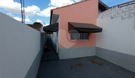 Casa à venda com 2 quartos em Retiro Santana, Itapetininga, SP