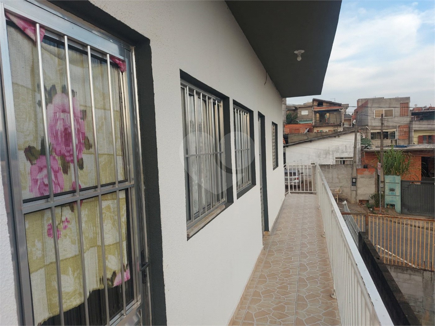 Sobrado à venda com 4 quartos em Capela, Vinhedo, SP