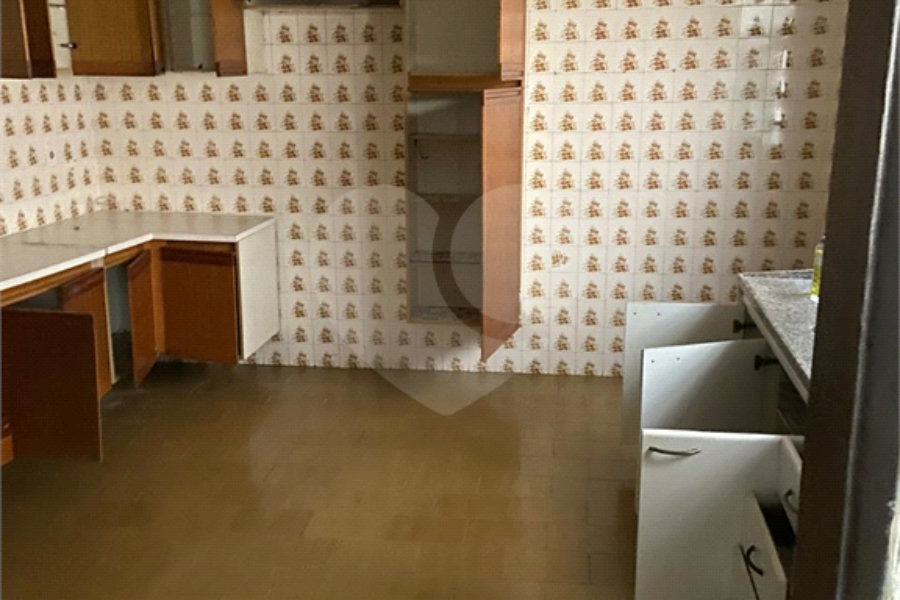 Sobrado à venda com 3 quartos, sendo 1 suíte,  em Parada Inglesa, São Paulo, SP