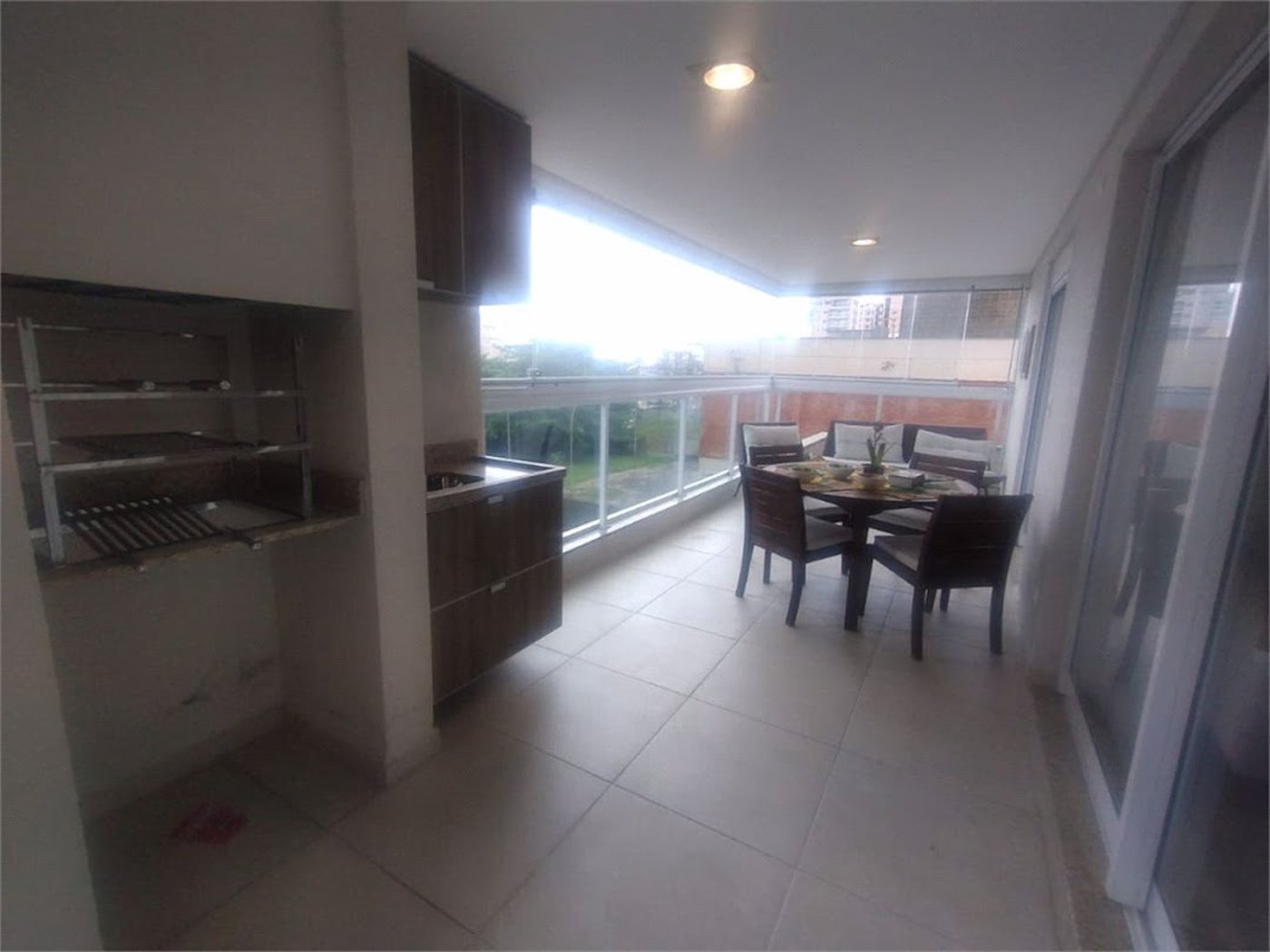 Apartamento Residencial à venda, Jardim Virginia, Guarujá - AP1301.
