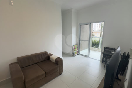 Apartamento para alugar com 3 quartos, sendo 1 suíte, em Jardim Santiago, Indaiatuba, SP