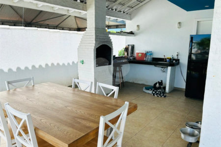 Casa para alugar com 5 quartos, sendo 4 suítes, em Marina, Armação dos Búzios, RJ