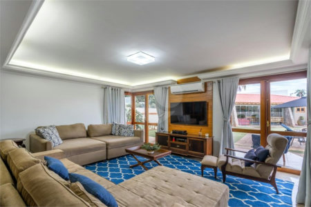Casa à venda com 4 suítes no Centro, Três Lagoas, MS