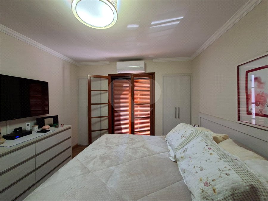 Sobrado à venda com 3 quartos, sendo 1 suíte, em Jardim Bonfiglioli, São Paulo, SP