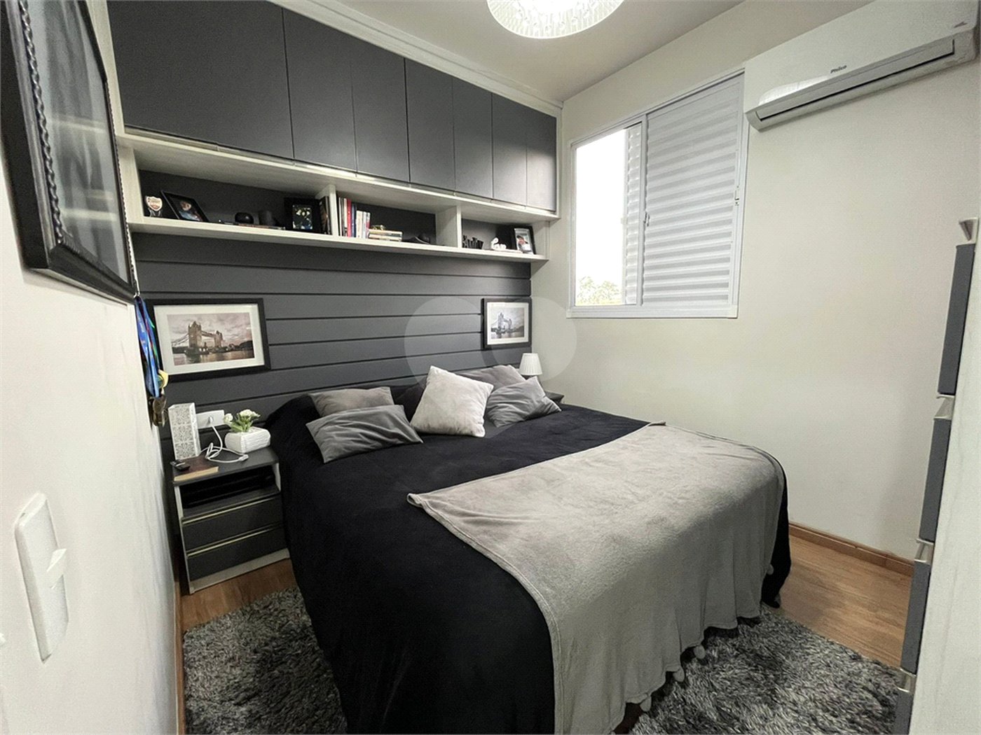 Casa à venda com 2 quartos, sendo 1 suíte, no condomínio Residencial Jasmin, Itapetininga - SP