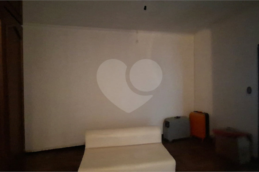 Casa Térrea à venda ou para alugar com 3 suítes em Vila Isolina Mazzei, São Paulo, SP