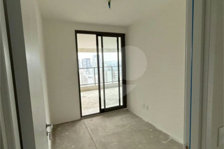 Apartamento à venda com 4 quartos, sendo 3 suítes, em Brooklin Paulista, São Paulo, SP