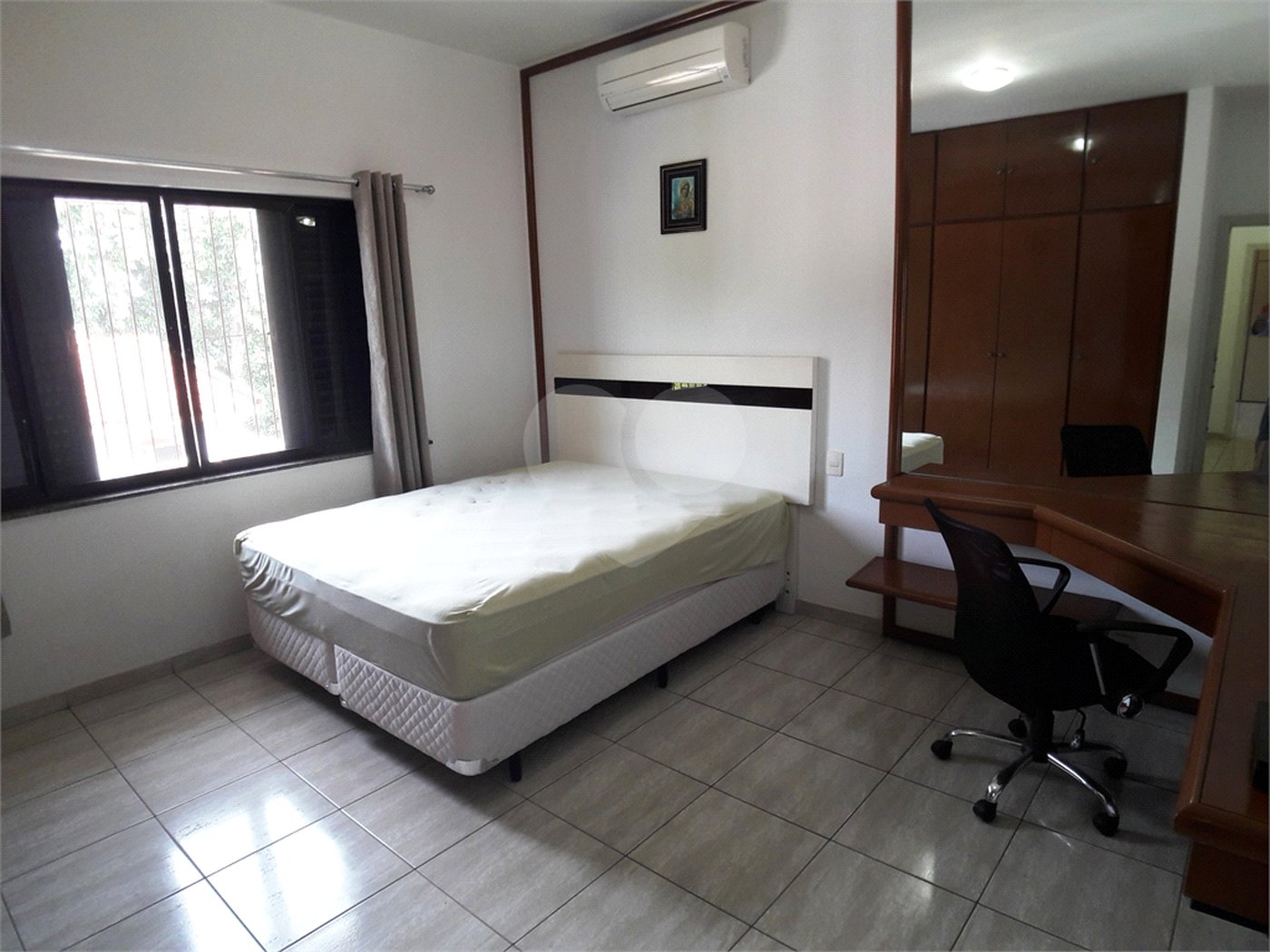 Casa à venda com 5 quartos, sendo 3 suítes,  em Butantã, São Paulo, SP