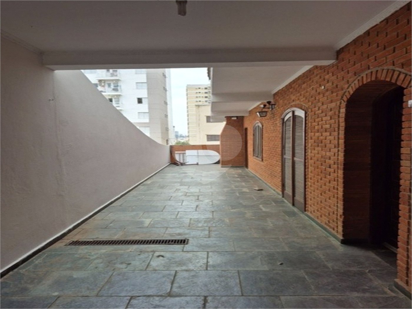 Casa à venda com 3 suítes em Vila Jardini, Sorocaba, SP