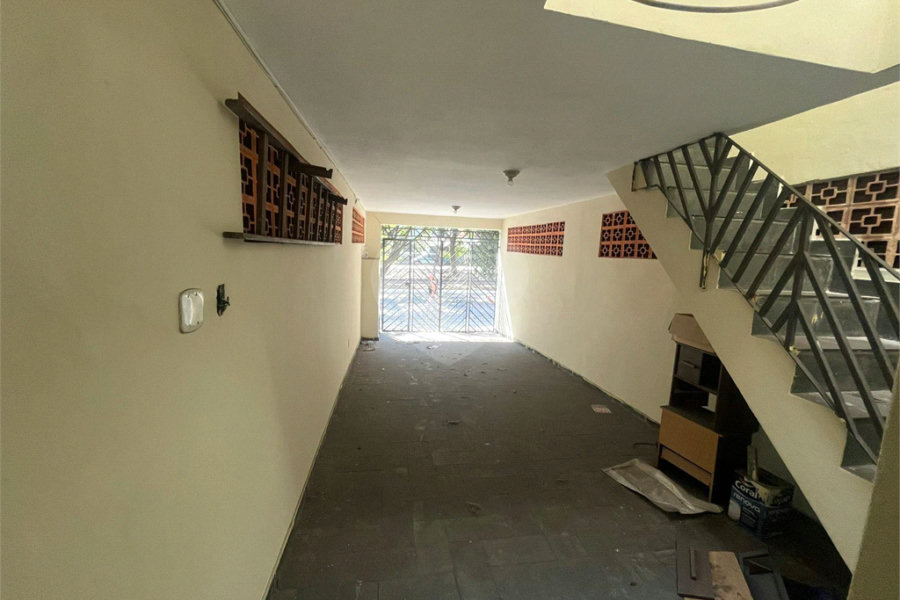 Casa à venda com 4 quartos, sendo 1 suíte, em Artur Alvim, São Paulo, SP