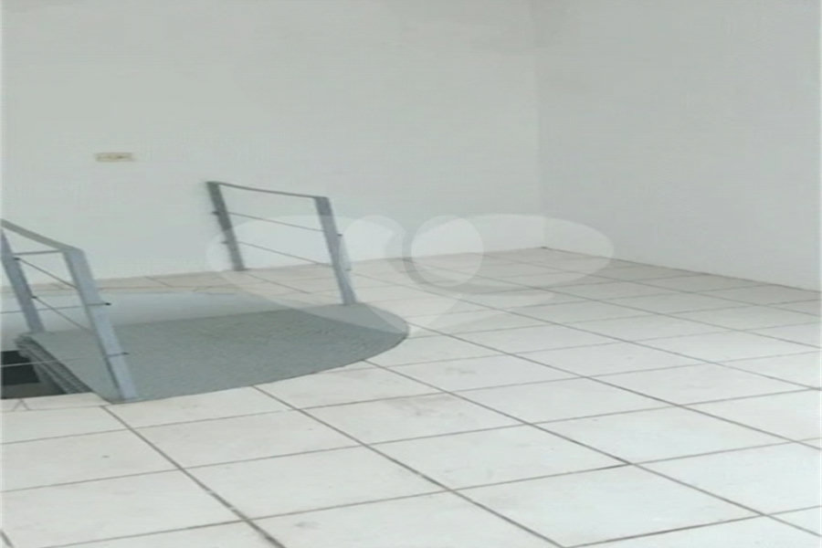 Salão à venda ou para alugar com 4 quartos em Santana, São Paulo, SP