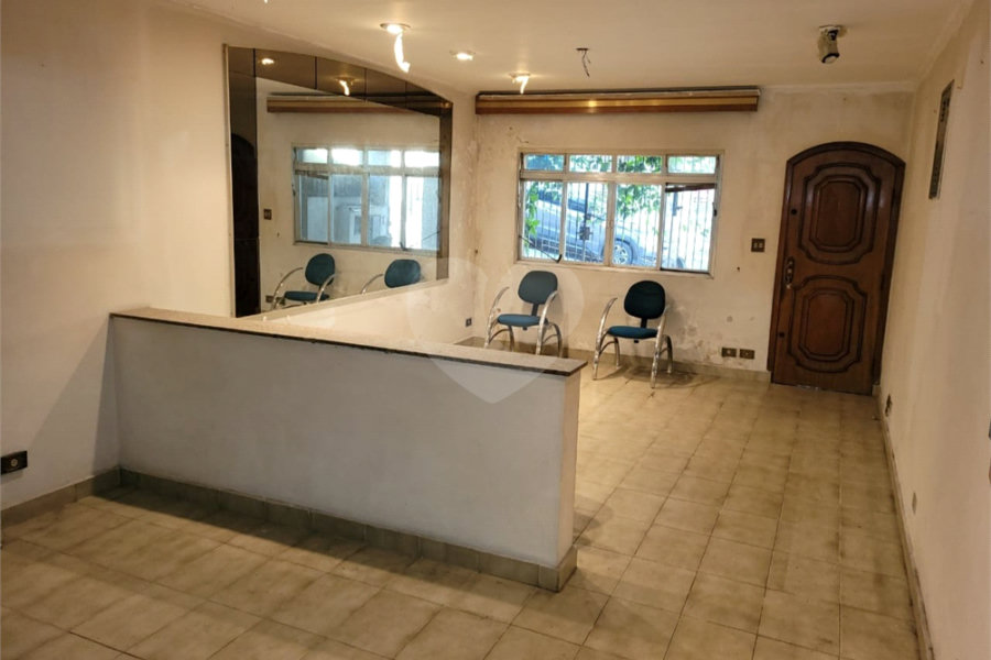 Sobrado à venda com 4 quartos em Santana, São Paulo, SP