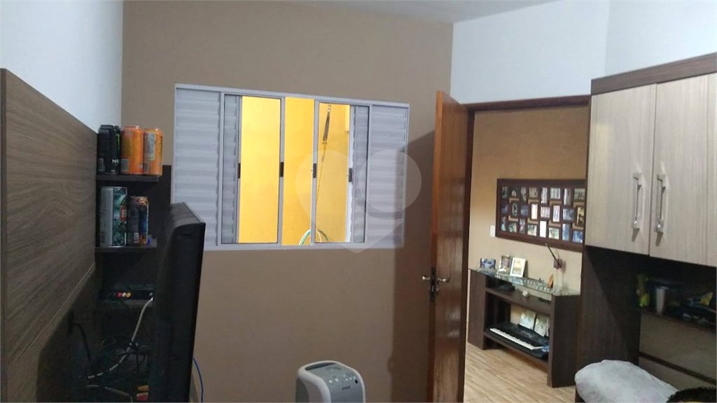 Casa Térrea à venda com 3 quartos, sendo 1 suíte, em Nova Cerejeira, Atibaia, SP
