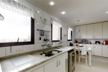 Apartamento à venda com 3 quartos, sendo 2 suítes, em Vila Suzana, São Paulo, SP
