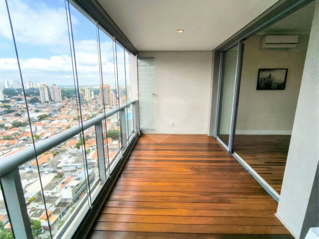 Apartamento à venda com 2 quartos, sendo 1 suíte,  em Santo Amaro, São Paulo, SP