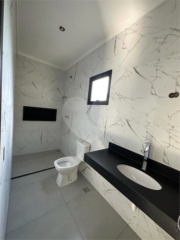 Casa Térrea à venda com 3 quartos, sendo 1 suíte, em Jardim do Lago, Atibaia, SP