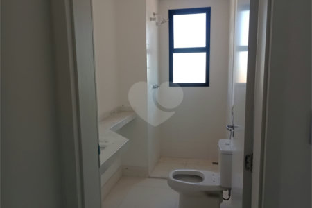 Apartamento à venda com 3 suítes no Centro, Itapetininga, SP
