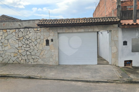 Casa à venda com 3 quartos em Parque Residencial Célia Maria, Porto Feliz, SP