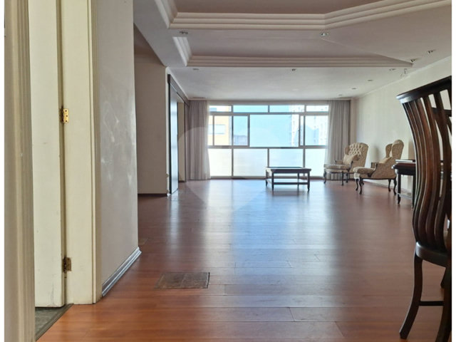 Apartamento para alugar com 4 quartos, sendo 1 suíte,  em Bela Vista, São Paulo, SP