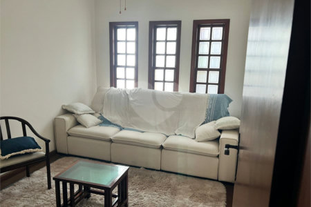 Casa à venda com 4 quartos, sendo 3 suítes, em Chácara Monte Alegre, São Paulo, SP