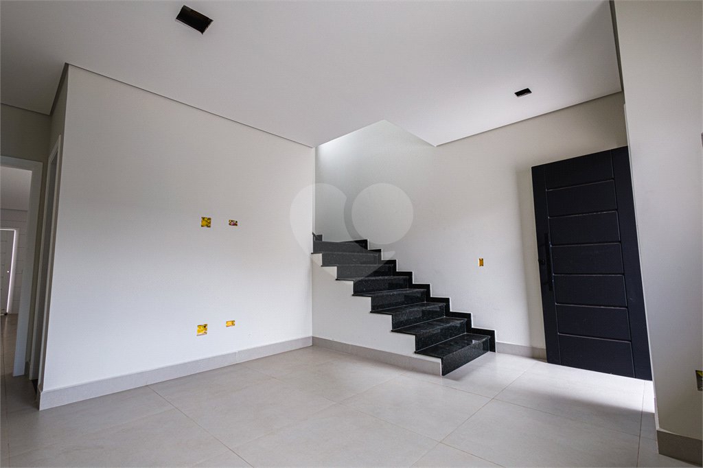 Casa à venda com 3 suítes em Jardim Santa Mena, Guarulhos, SP