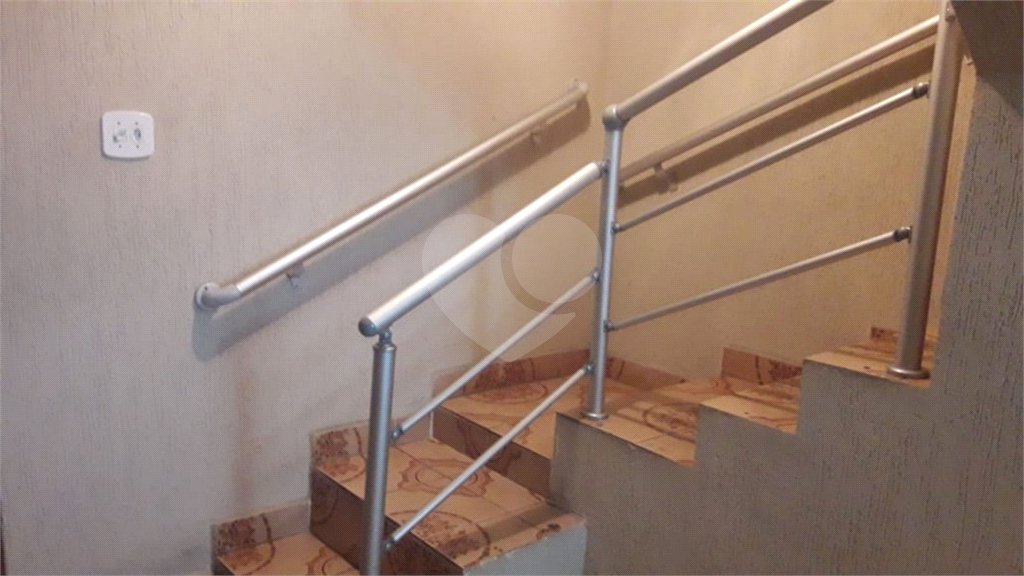 Sobrado à venda com 3 quartos, sendo 1 suíte, em Parque Continental I, Guarulhos, SP