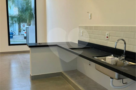Casa à venda com 3 quartos, sendo 1 suíte, no condomínio Portal dos Sabiás, Itu - SP