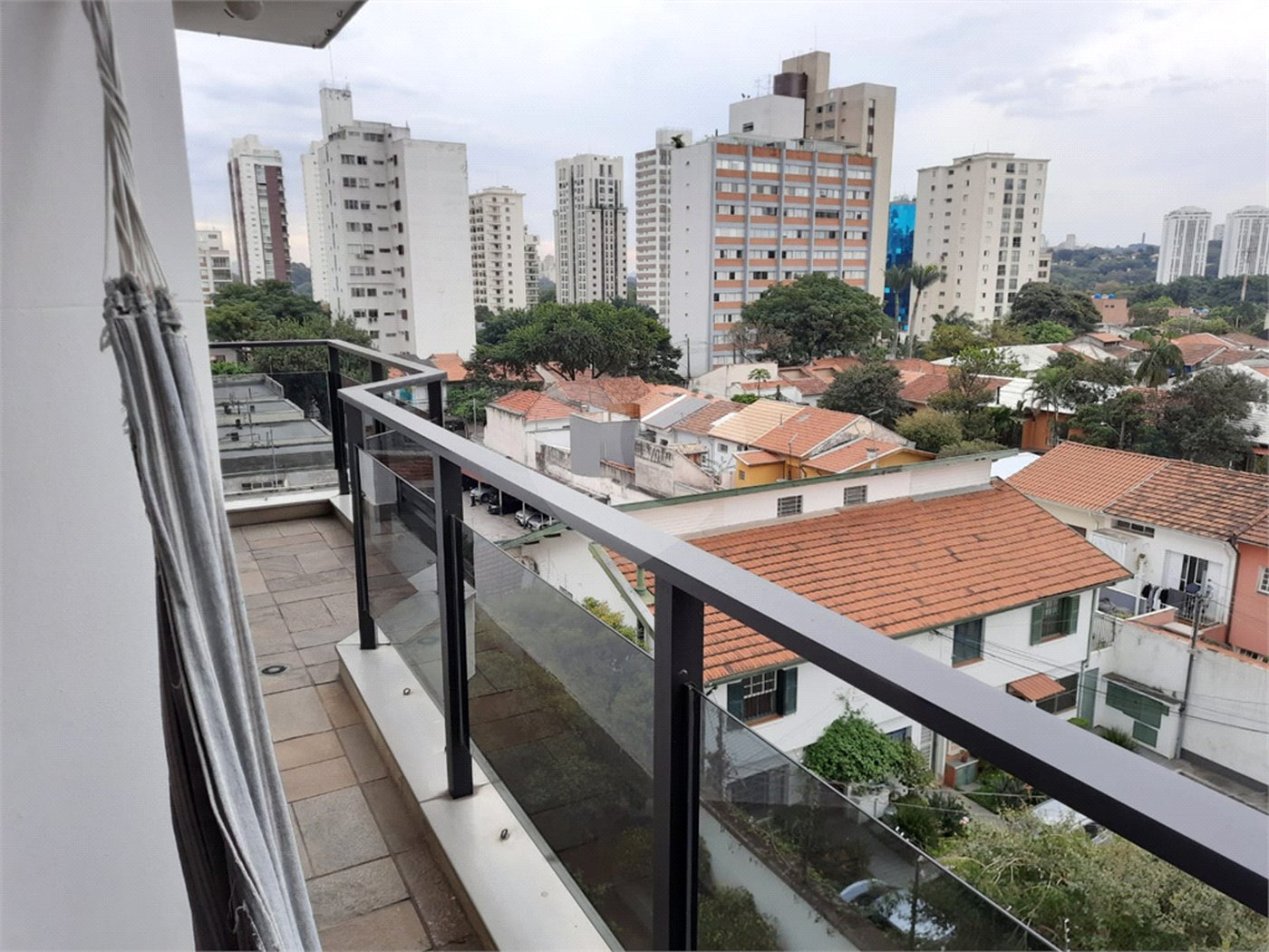 Apartamento à venda com 3 suítes em Pinheiros, São Paulo, SP