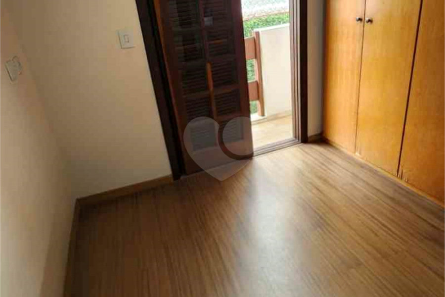 Casa à venda ou para alugar com 4 quartos, sendo 1 suíte,  em Tremembé, São Paulo, SP