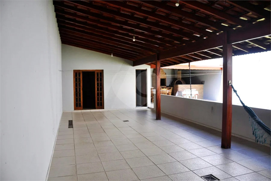Sobrado à venda com 3 quartos, sendo 1 suíte, em Jaraguá, São Paulo, SP