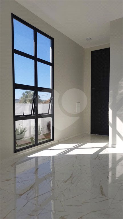 Casa à venda com 3 suítes no condomínio Shambala III, Atibaia - SP